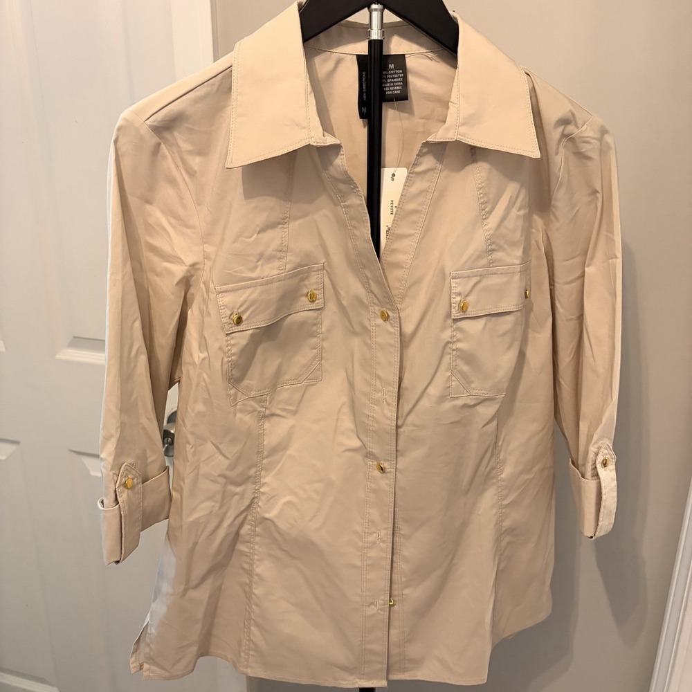New Directions NWT Beige Utility Button Down Shirt Med Stretch Safari Minimalist